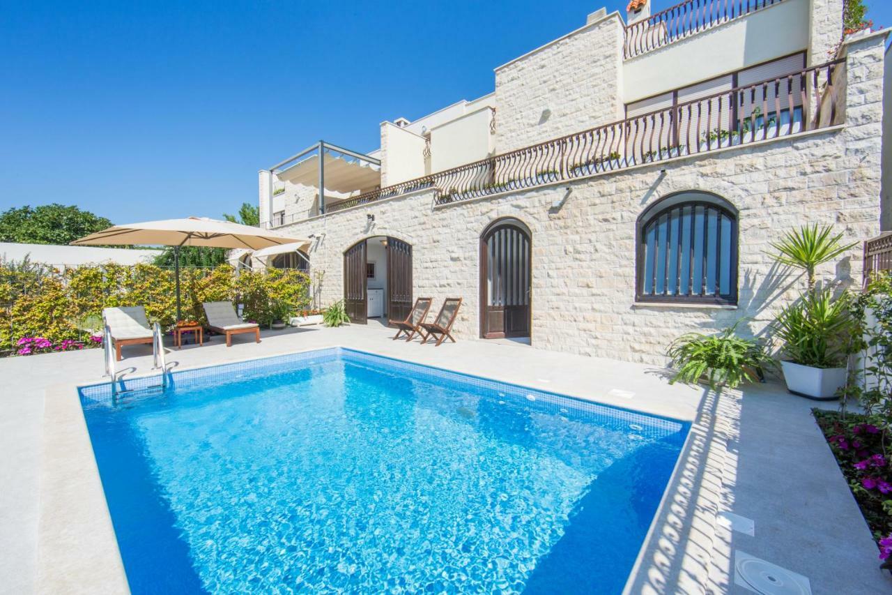 ספליט Melody M Apartment With Private Pool מראה חיצוני תמונה