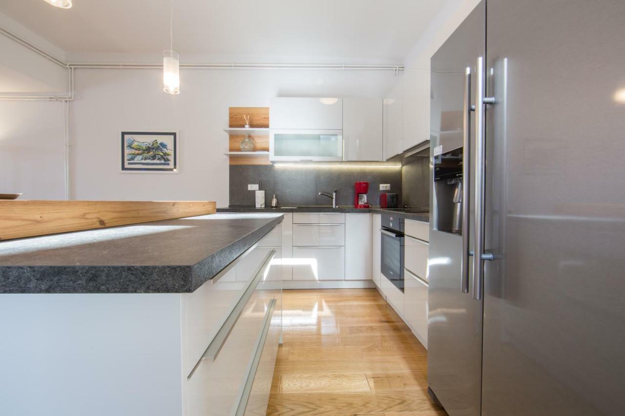 ספליט Melody M Apartment With Private Pool מראה חיצוני תמונה