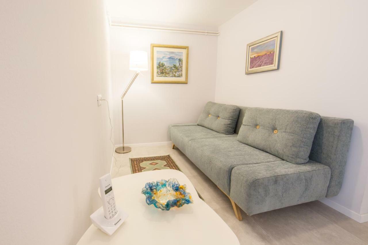 ספליט Melody M Apartment With Private Pool מראה חיצוני תמונה