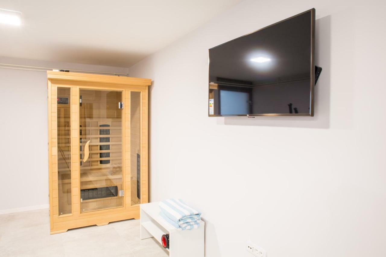 ספליט Melody M Apartment With Private Pool מראה חיצוני תמונה